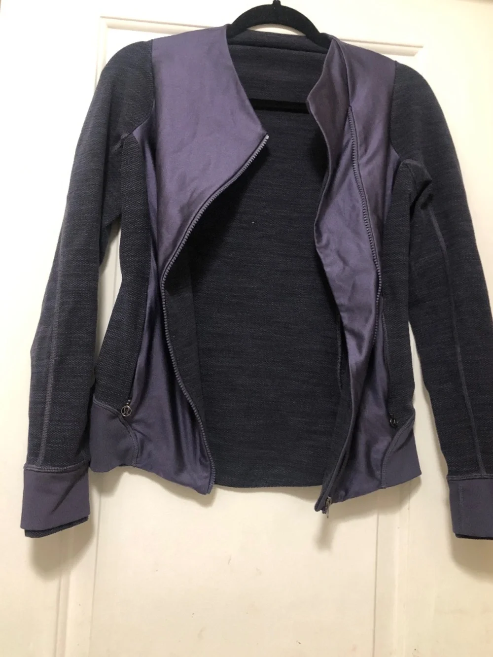 LULULEMON Emerge Renewed Jacket Nightfall - Women's S NWOT - Picture 5 of 9